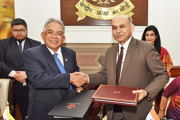 http://www.mofe.gov.bn/Images1/News/Brunei%2C%20India%20meterai%20perjanjian%20cukai.jpg