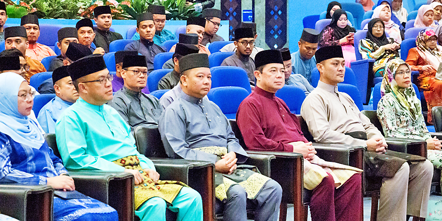 http://www.mof.gov.bn/Images1/News/Majlis%20Awal%20Tahun%20Hijrah%201440.jpg